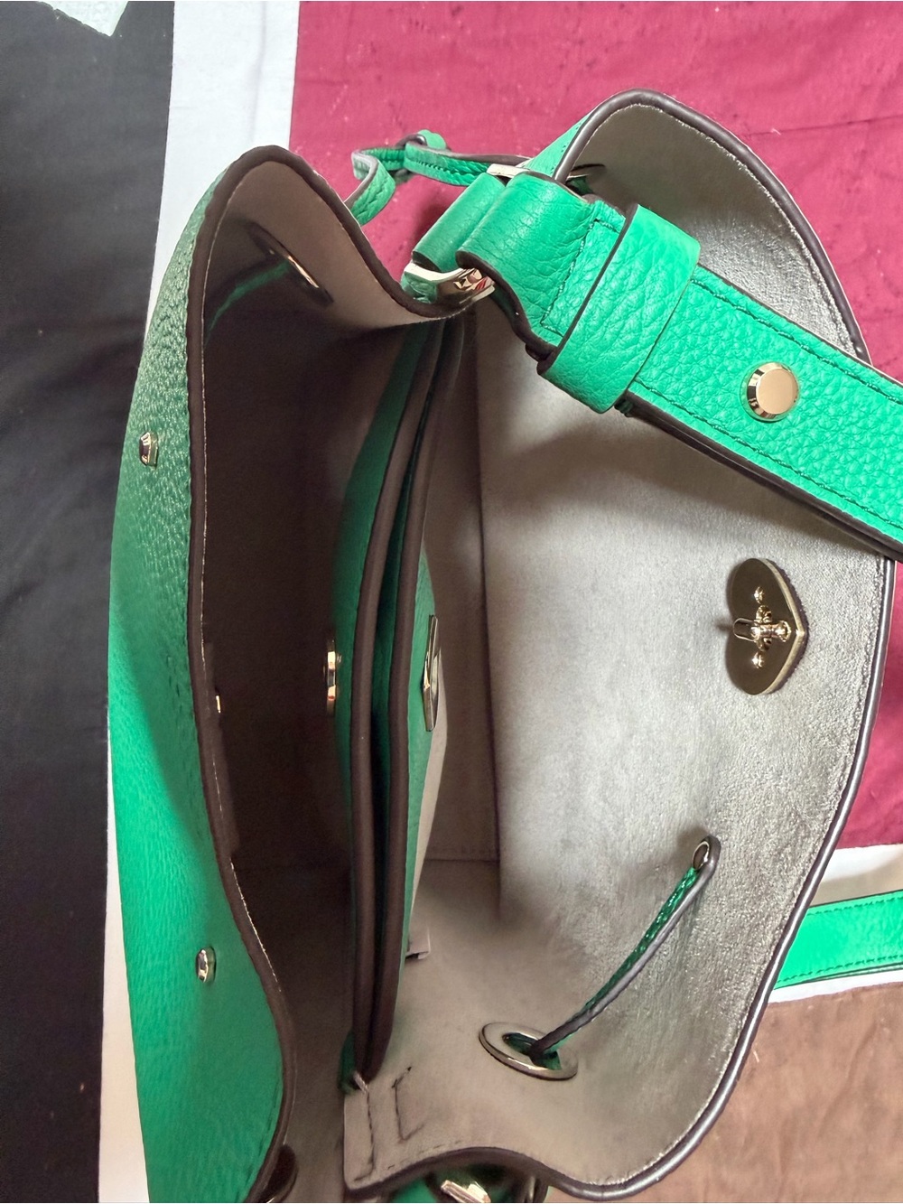 kate spade Emerald Green Pebbled Leather Shoulder Bag with Gold Hardware - Picture 3 of 4